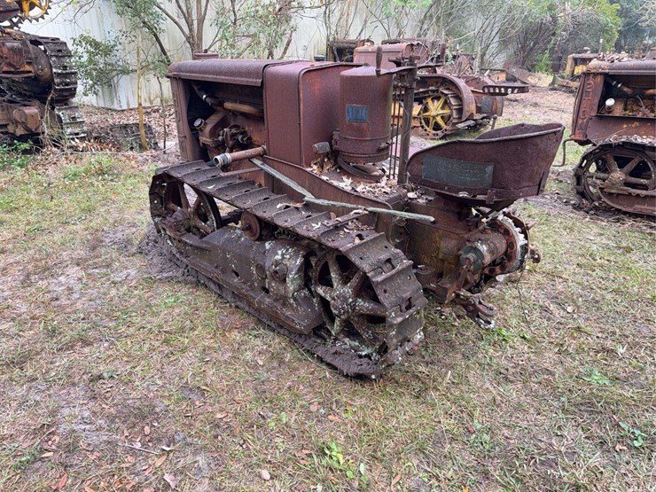 caterpillar-2-ton-crawler-image-3