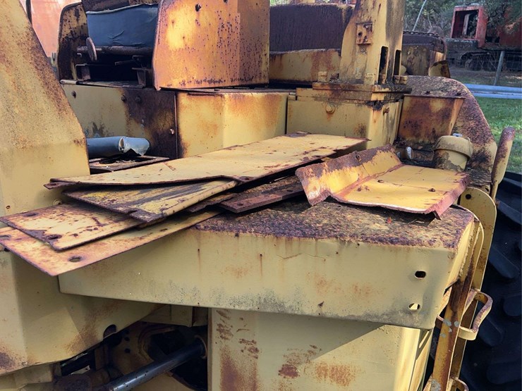 caterpillar-814-image-26