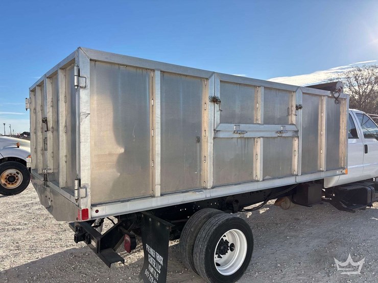 2002-ford-f650-image-12