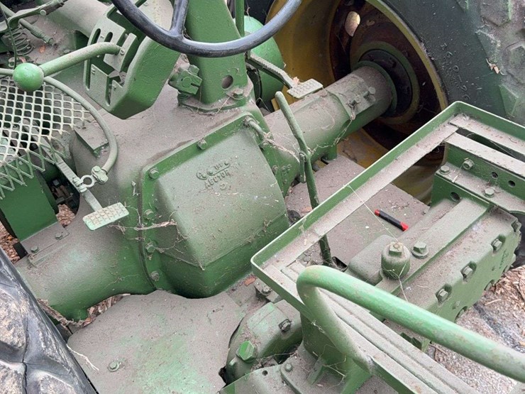 john-deere-620-image-7