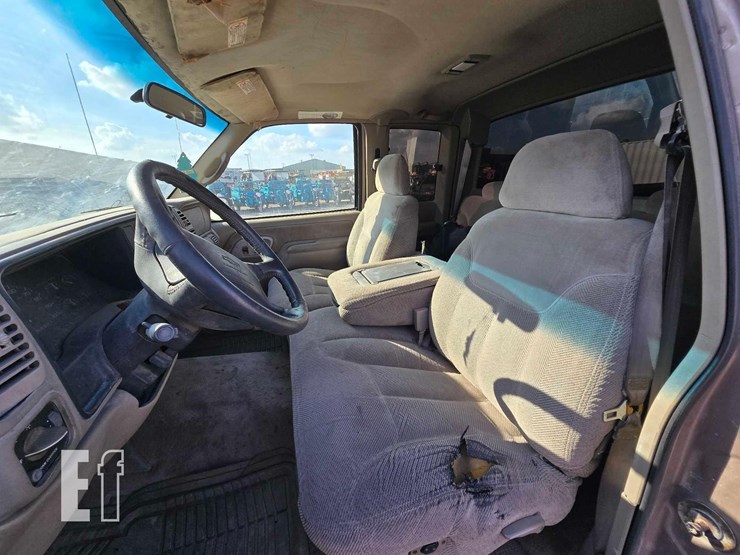 1997-chevrolet-1500-image-9