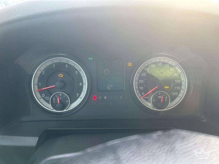 2018-dodge-1500-image-18