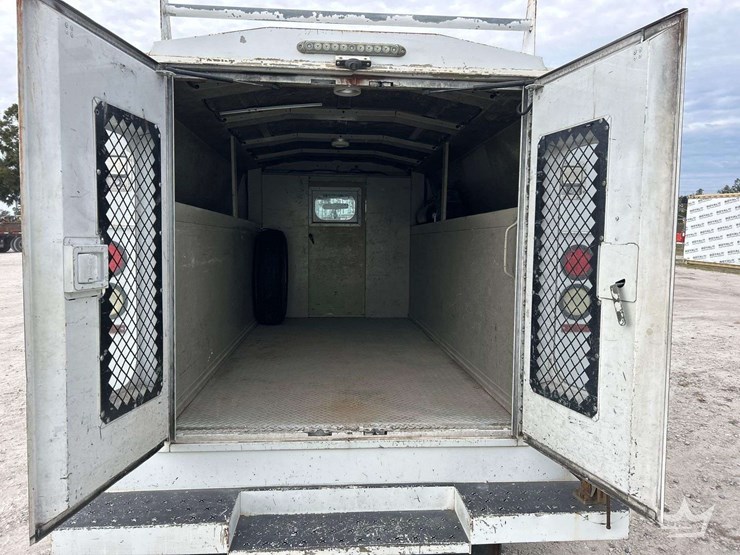 2006-ford-e350-image-20