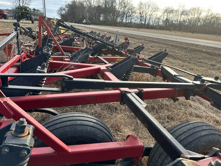 #38452-•-case-ptx300-34'-field-cultivator-image-40