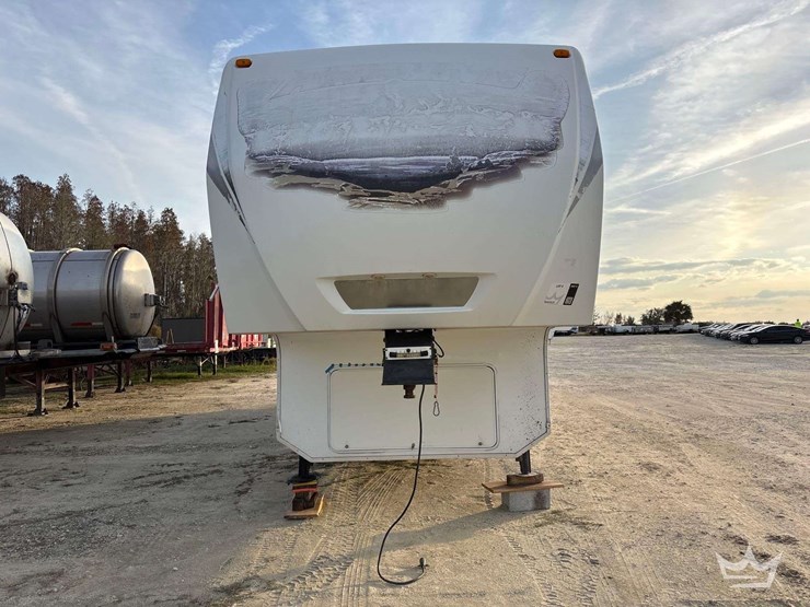 2012-keystone-alpine-3500re-39ft.-t/a-5th-wheel-travel-trailer-image-34