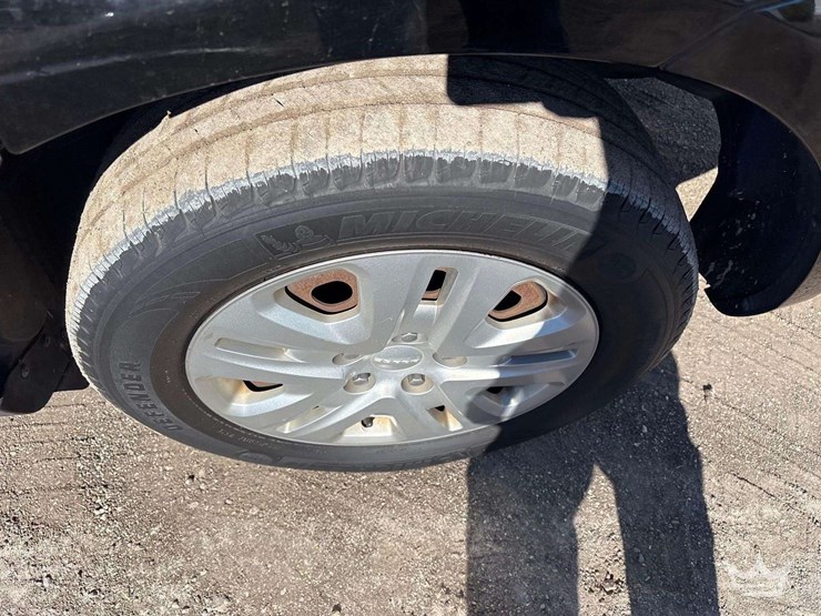 2017-dodge-journey-image-28