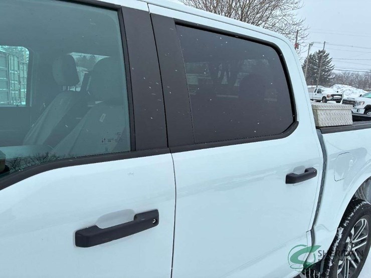 2023-ford-f150-image-10