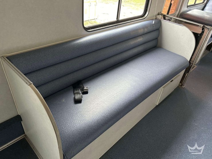 2002-blue-bird-f131612-bus-image-37