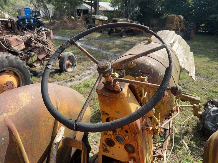 minneapolis-moline-image-38