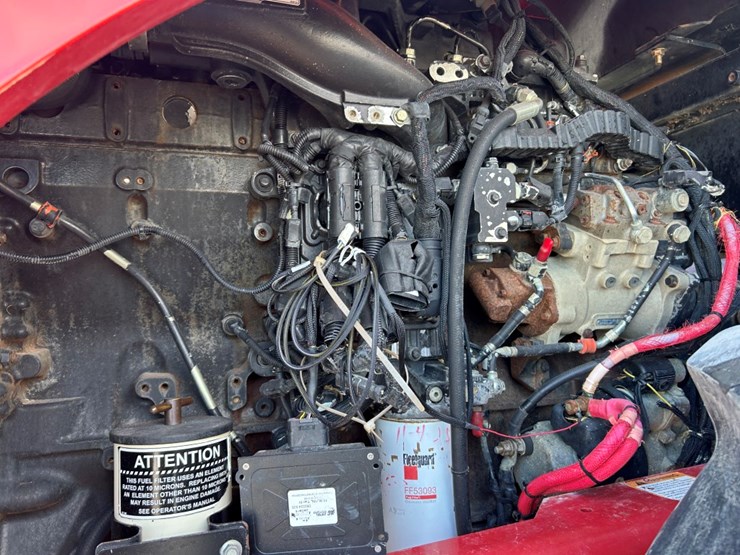 2014-versatile-400-image-72