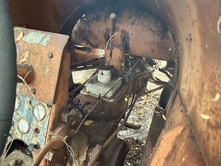 minneapolis-moline-orchard-image-21