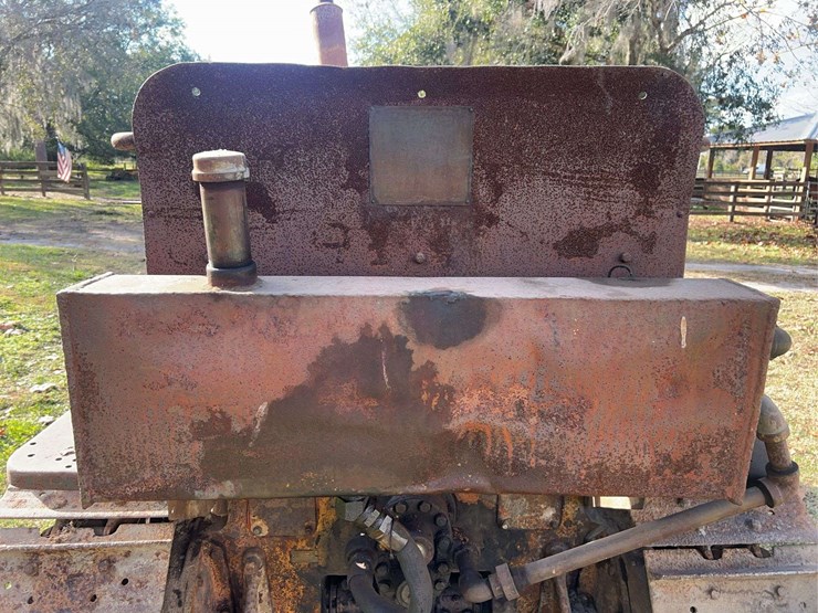 caterpillar-forty-gas-crawler-image-27