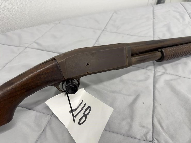 remington-model-10-a-12-gage-shotgun-image-1