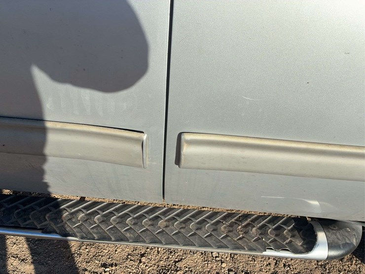 2012-chevrolet-tahoe-lt-image-7