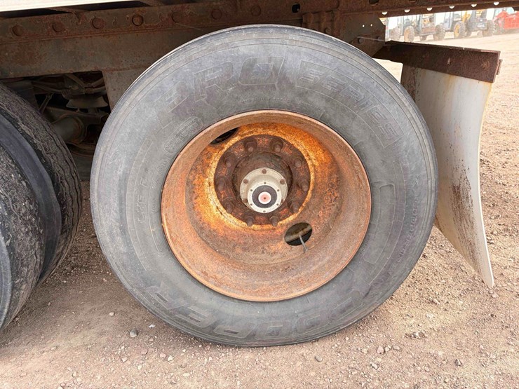 2010-utility-3000r-reefer-image-16