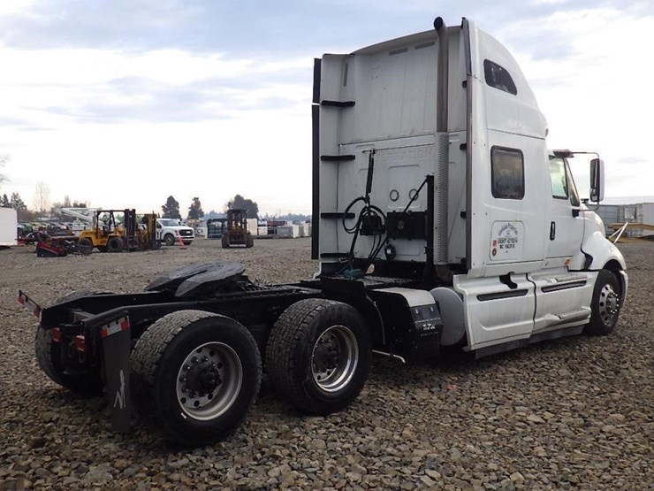 2016-international-prostar-image-5