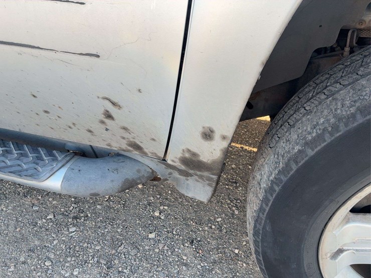 2012-chevrolet-tahoe-lt-image-10