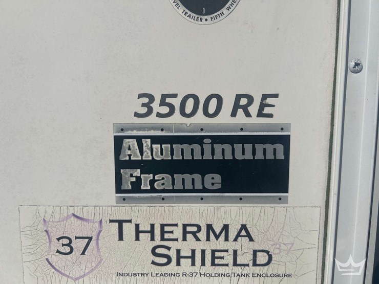 2012-keystone-alpine-3500re-39ft.-t/a-5th-wheel-travel-trailer-image-37