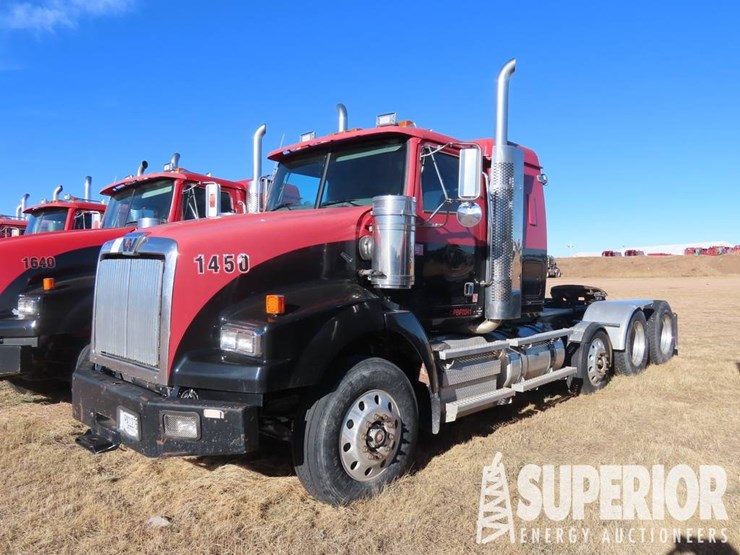 2012-western-star-4900-image-1