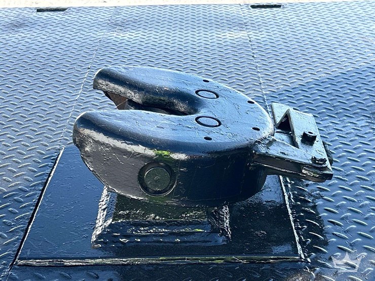 2017-dodge-3500-image-22