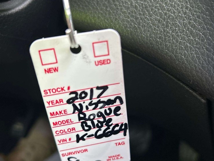 2017-nissan-rogue-image-28