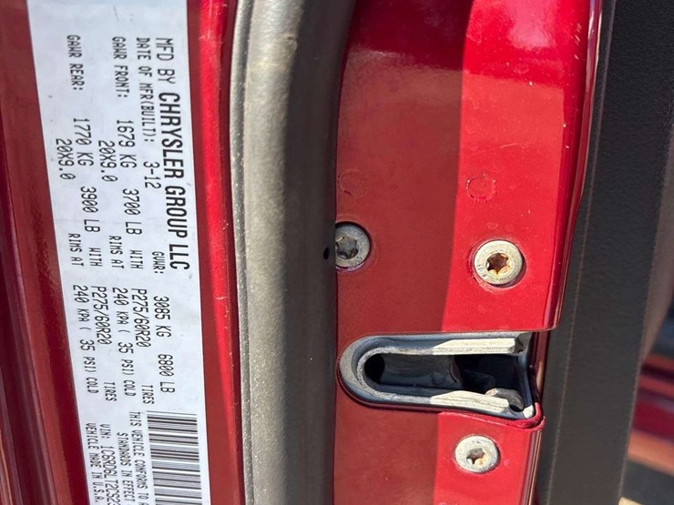 2012-dodge-1500-image-5