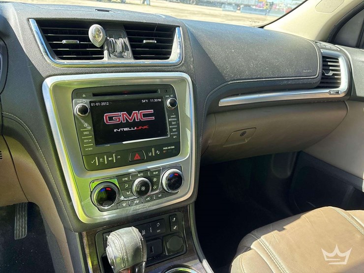 2017-gmc-arcadia-suv-image-14