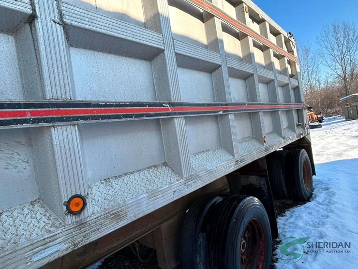 35'-benson-trailer-1989-image-7