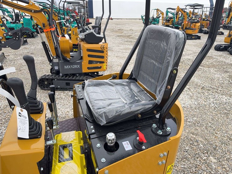 2025-cfg-industry-h12r-image-7