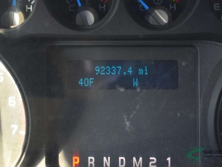 2016-ford-f350-image-16