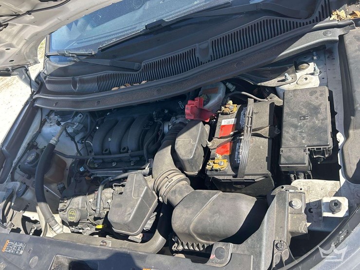 2016-ford-explorer-image-7