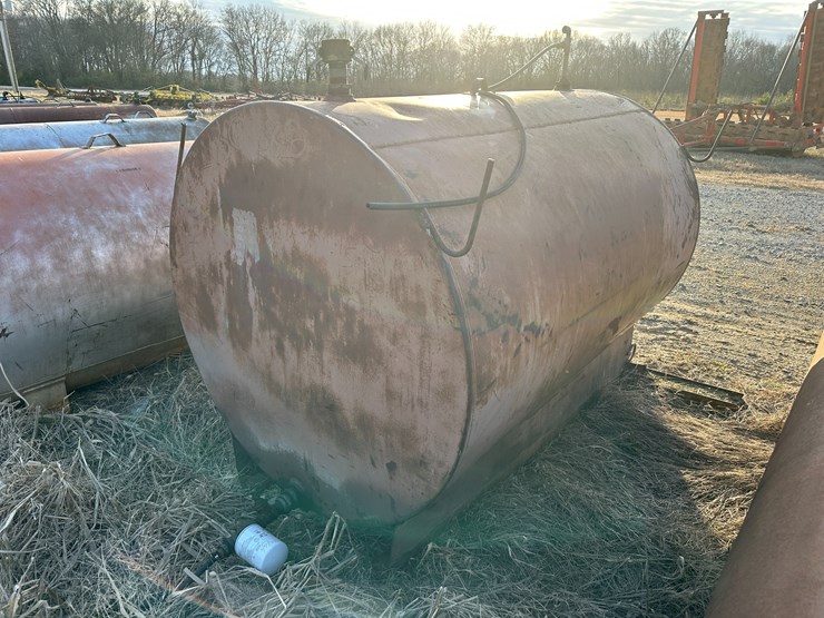 #38460-•-~550gal-fuel-tank-image-3