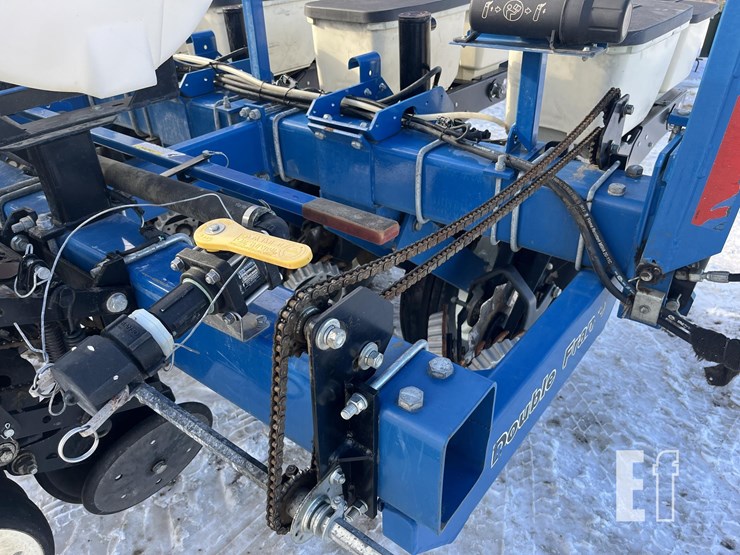 kinze-3000-image-16