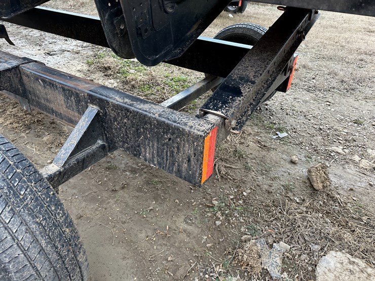 #38417-•-head-hauler-dl-37-37'-header-wagon-image-18