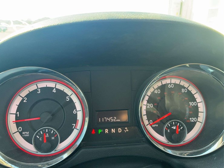 2013-dodge-grand-caravan-se-image-26