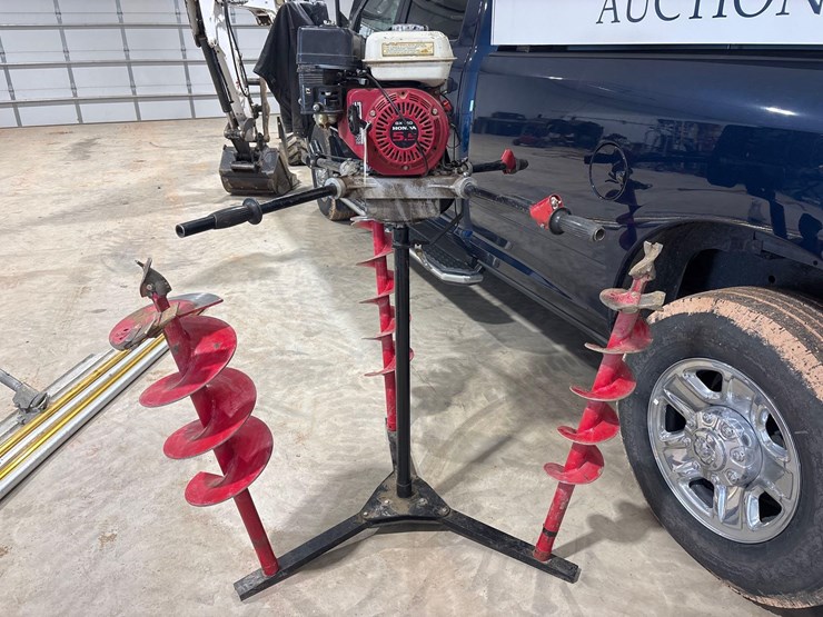 ground-hog-earth-drill-image-1