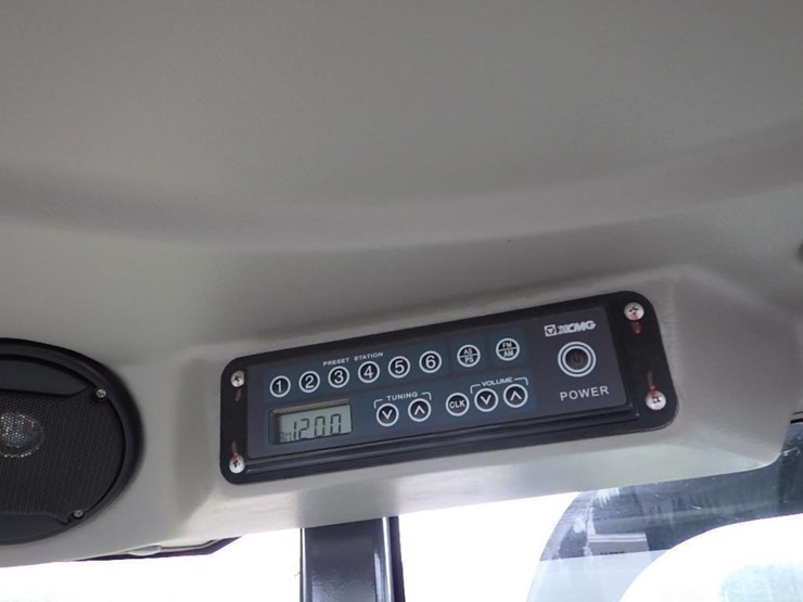 2022-xcmg-xe35u-image-31