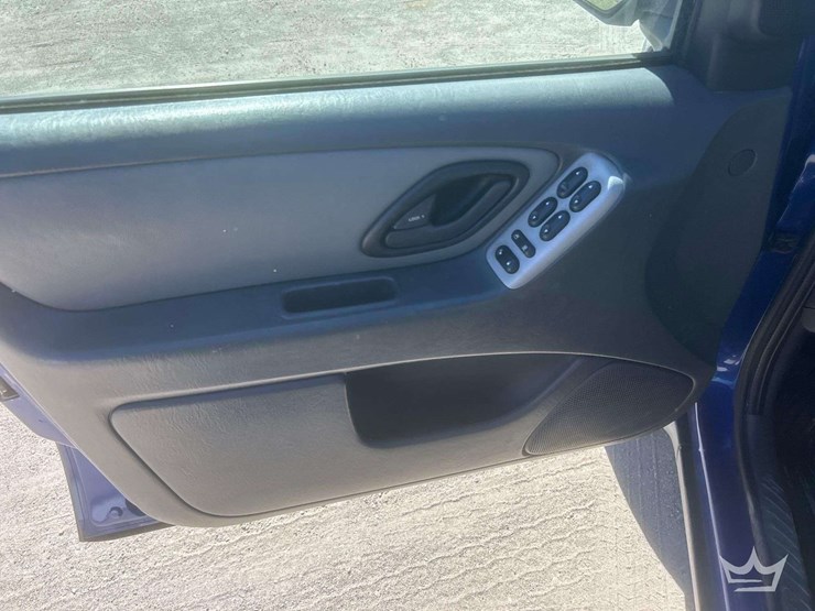 2006-ford-escape-image-11