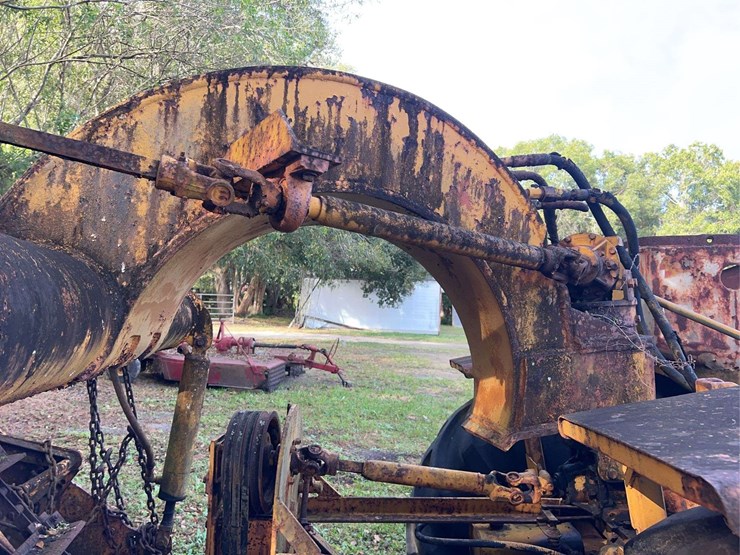 john-deere-840-image-57