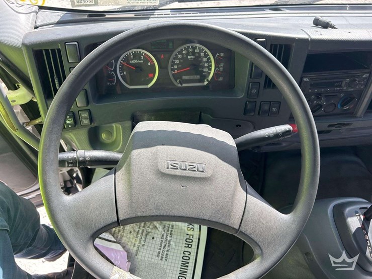 2018-isuzu-ftr-image-17