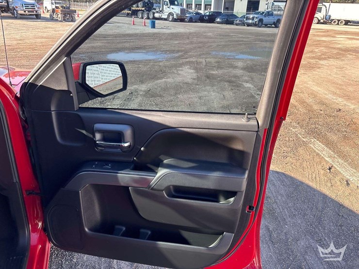 2015-chevrolet-silverado-1500-image-22