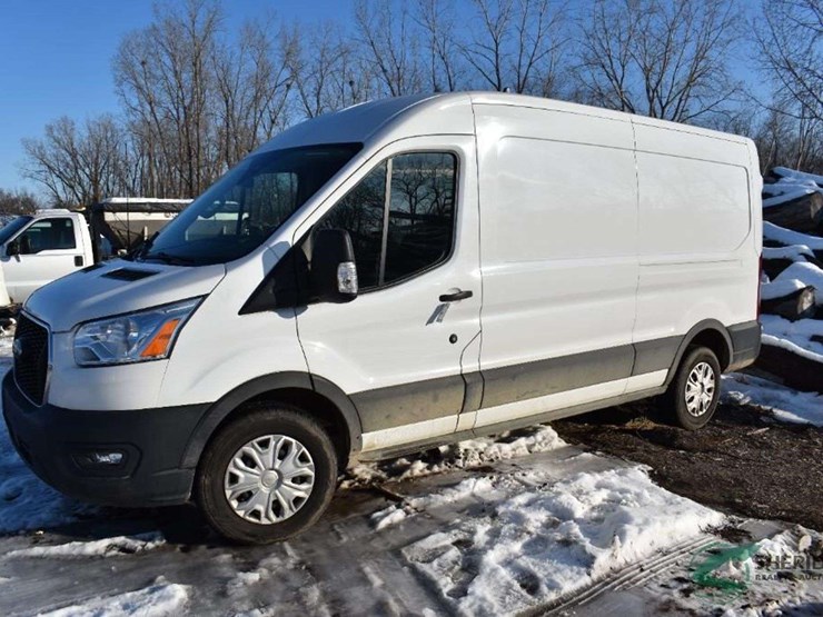 2021-ford-transit-image-1