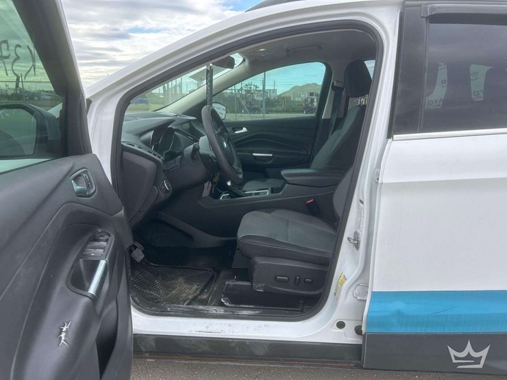 2017-ford-escape-image-7