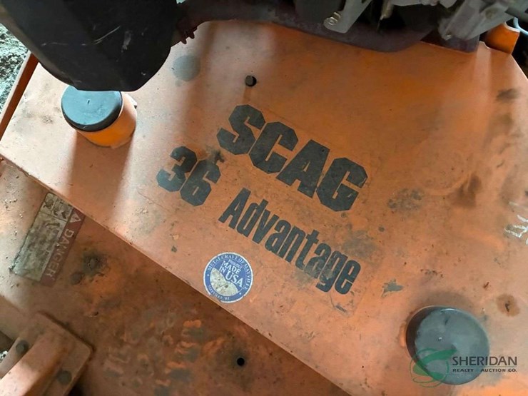 scag-36"-walk-behind-mower-showing-242-hours-image-3