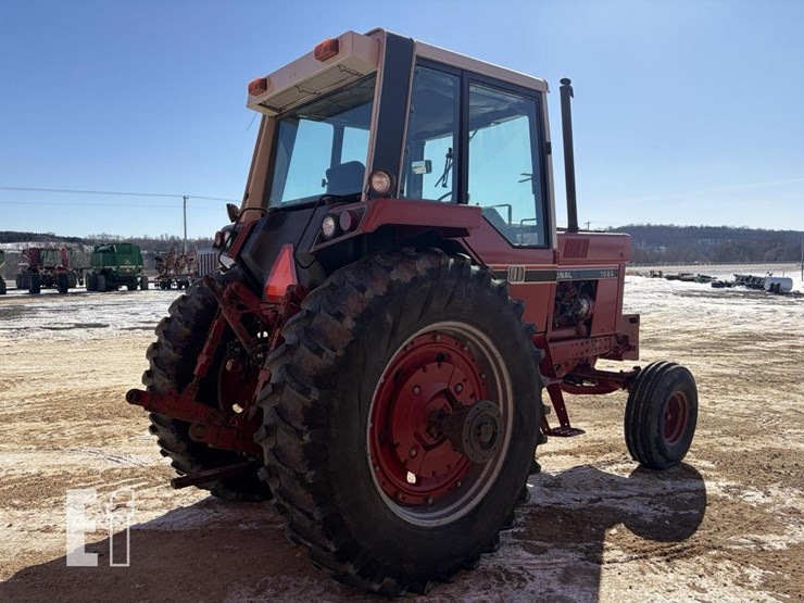 1981-international-1086-image-5