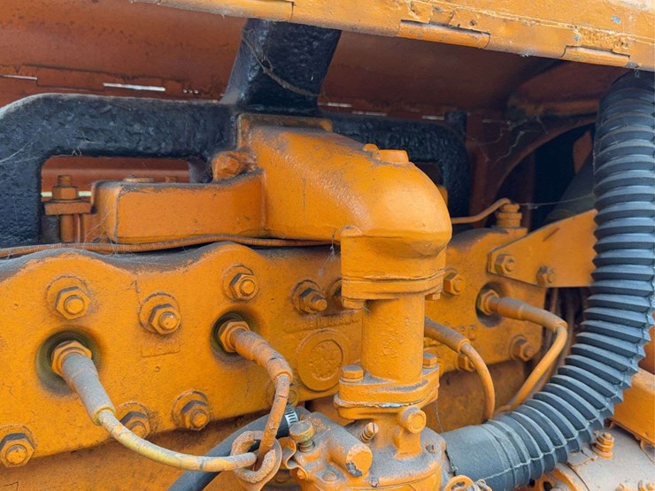 minneapolis-moline-image-19