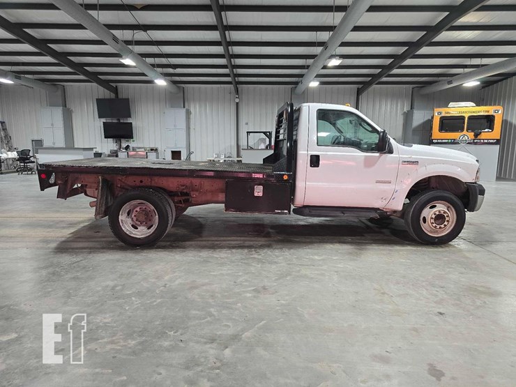 2006-ford-f550-image-6