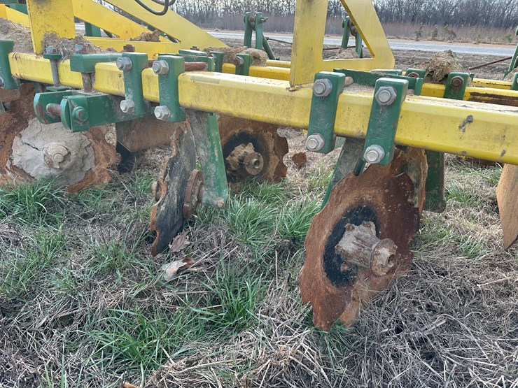 #38451-•-roll-a-cone-16-row-30"-bedder-chopper-image-38