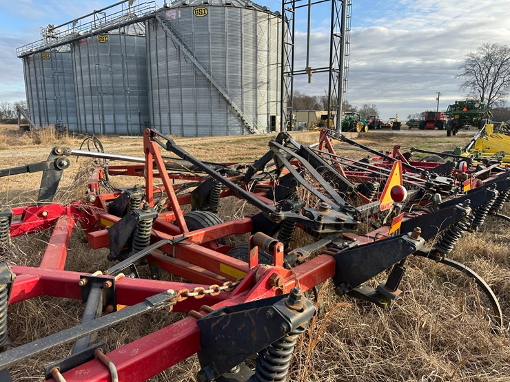 #38452-•-case-ptx300-34'-field-cultivator-image-34