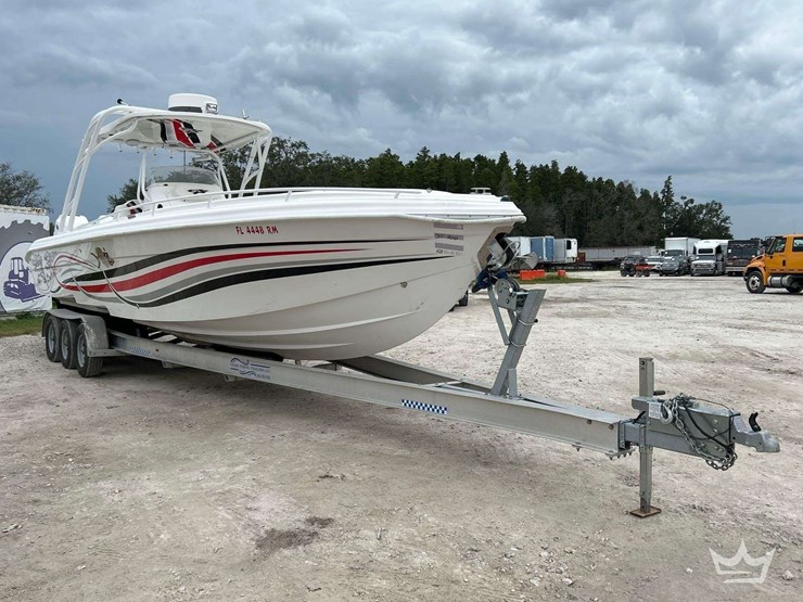 2014-glasstream-360-scx-twin-400r-mercury's-with-triple-axle-aluminum-trailer-image-2